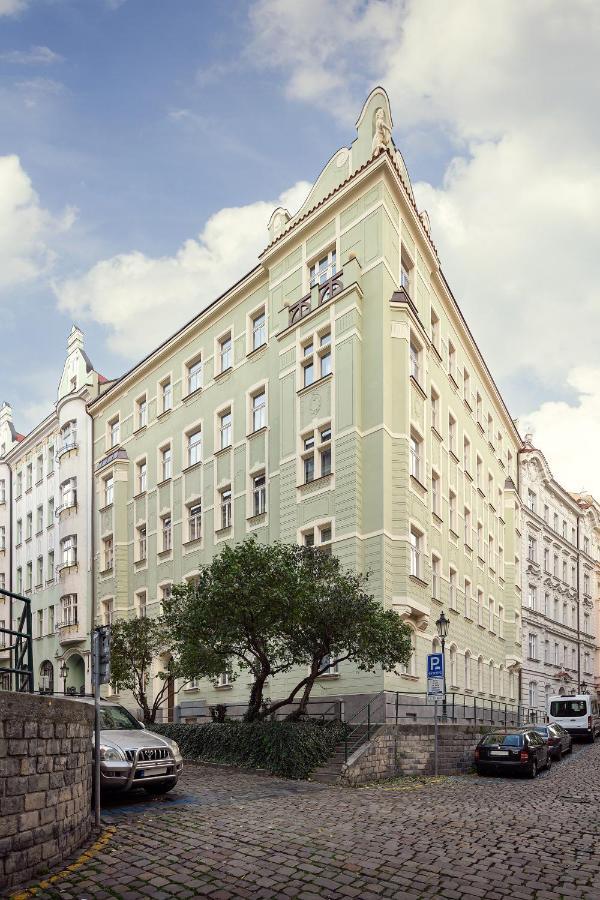 Allure Hotel & Residence براغ المظهر الخارجي الصورة