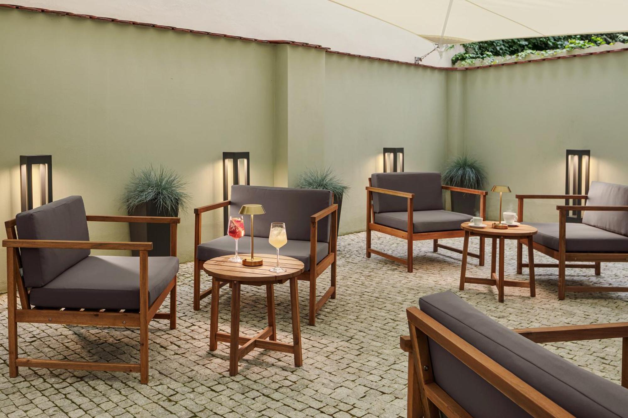 Allure Hotel & Residence براغ المظهر الخارجي الصورة